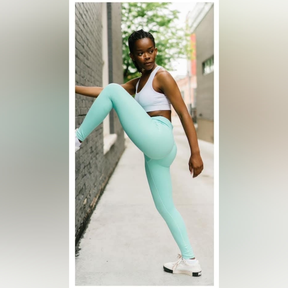 ZYIA Aqua Blue Activewear
